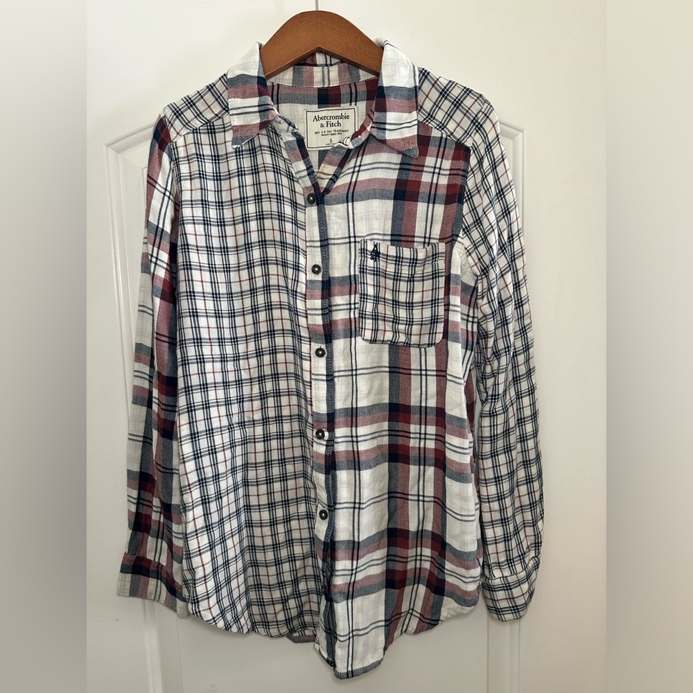 Abercrombie Flannel- Button Down Flannel. Size: Small